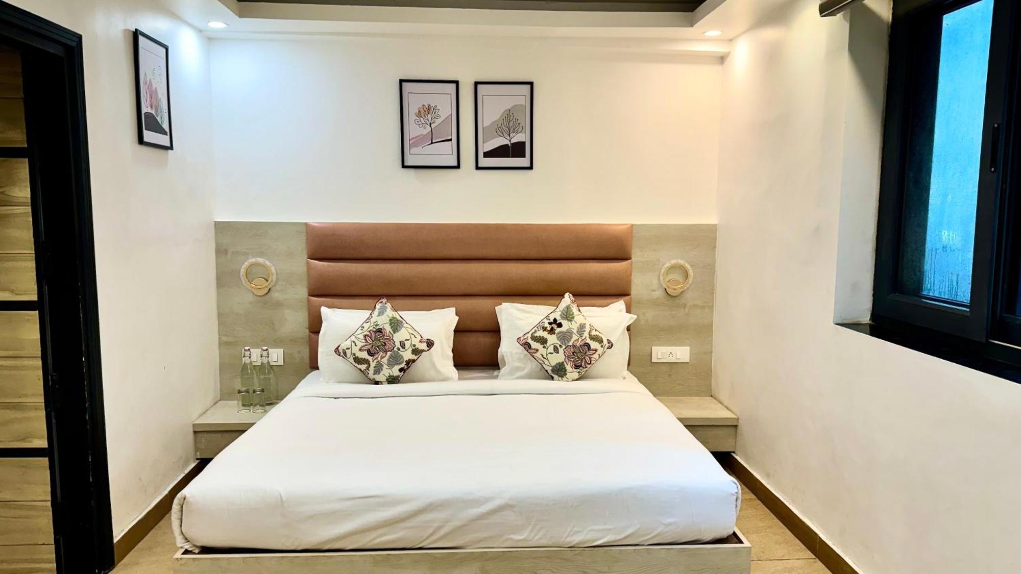 Hotel Pride Inn - 800 Mts From Mall Road ムスーリー エクステリア 写真