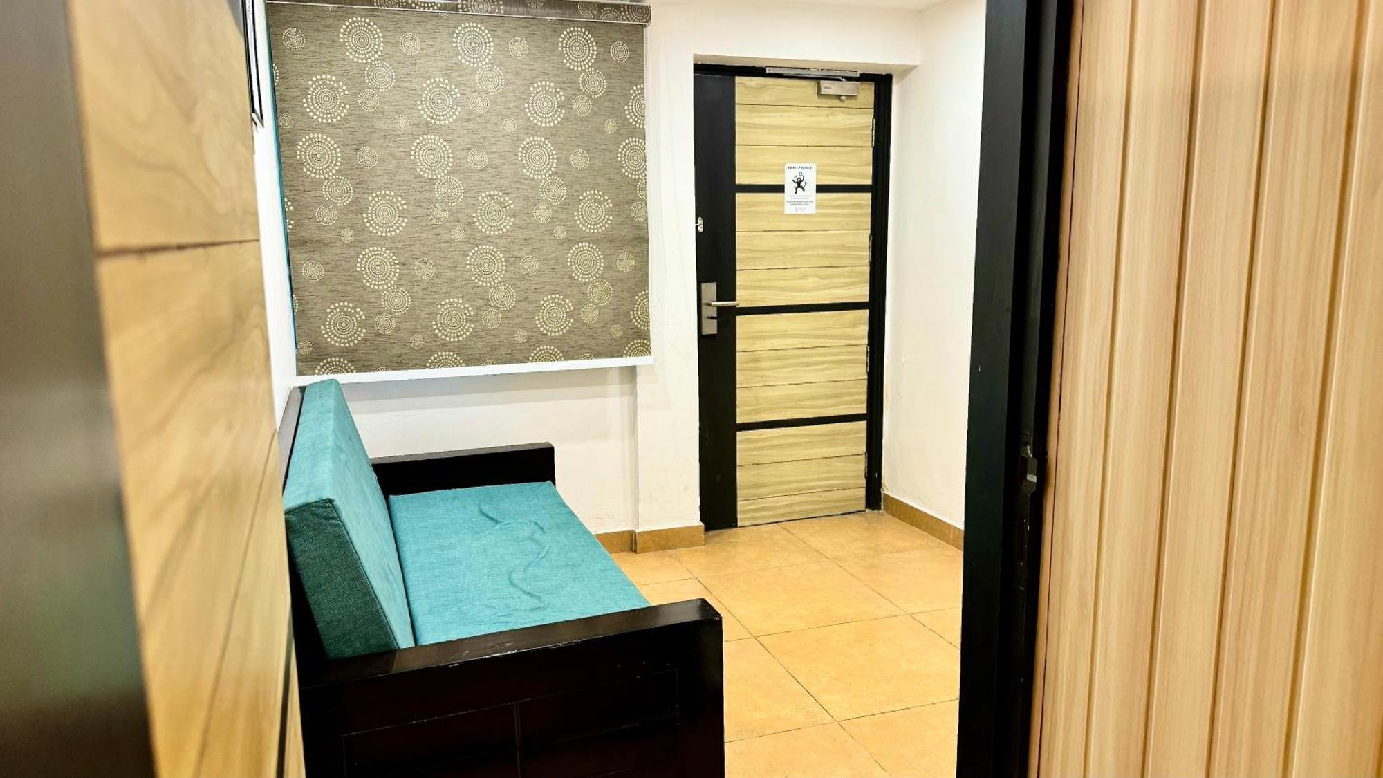 Hotel Pride Inn - 800 Mts From Mall Road ムスーリー エクステリア 写真