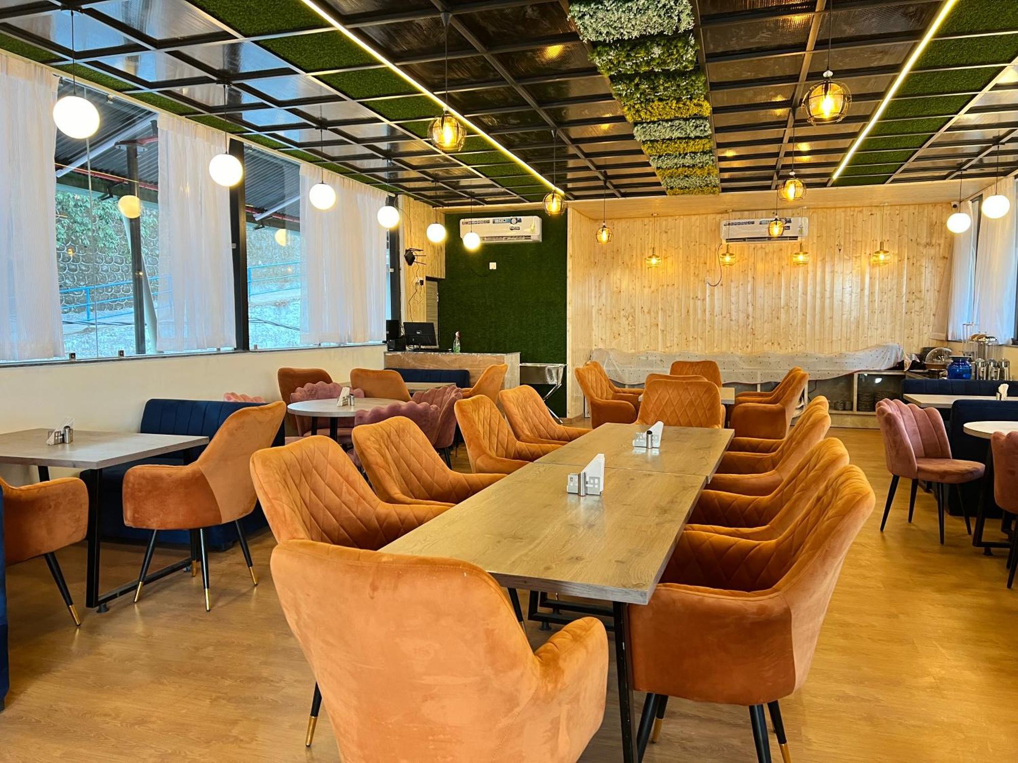 Hotel Pride Inn - 800 Mts From Mall Road ムスーリー エクステリア 写真