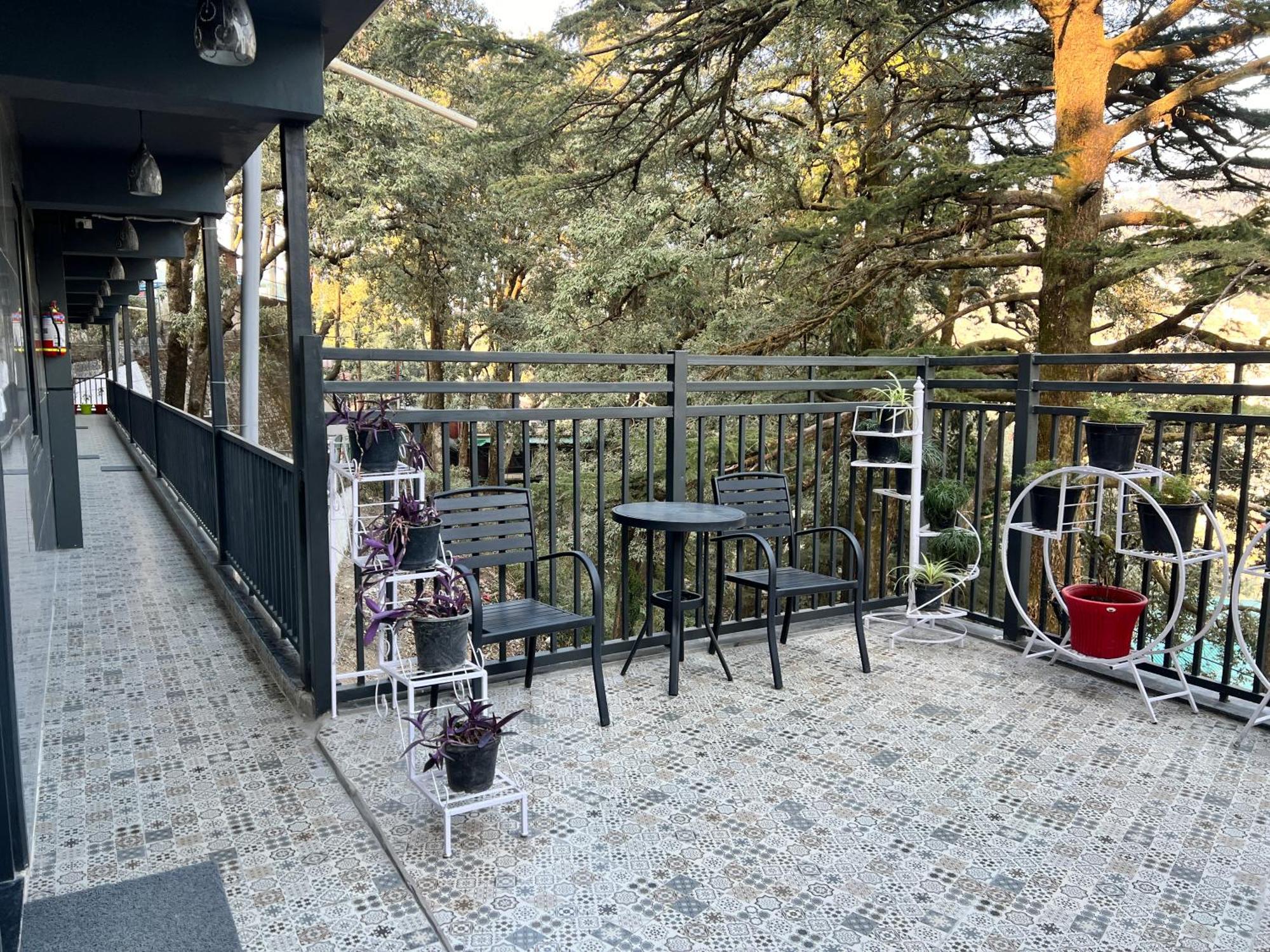 Hotel Pride Inn - 800 Mts From Mall Road ムスーリー エクステリア 写真